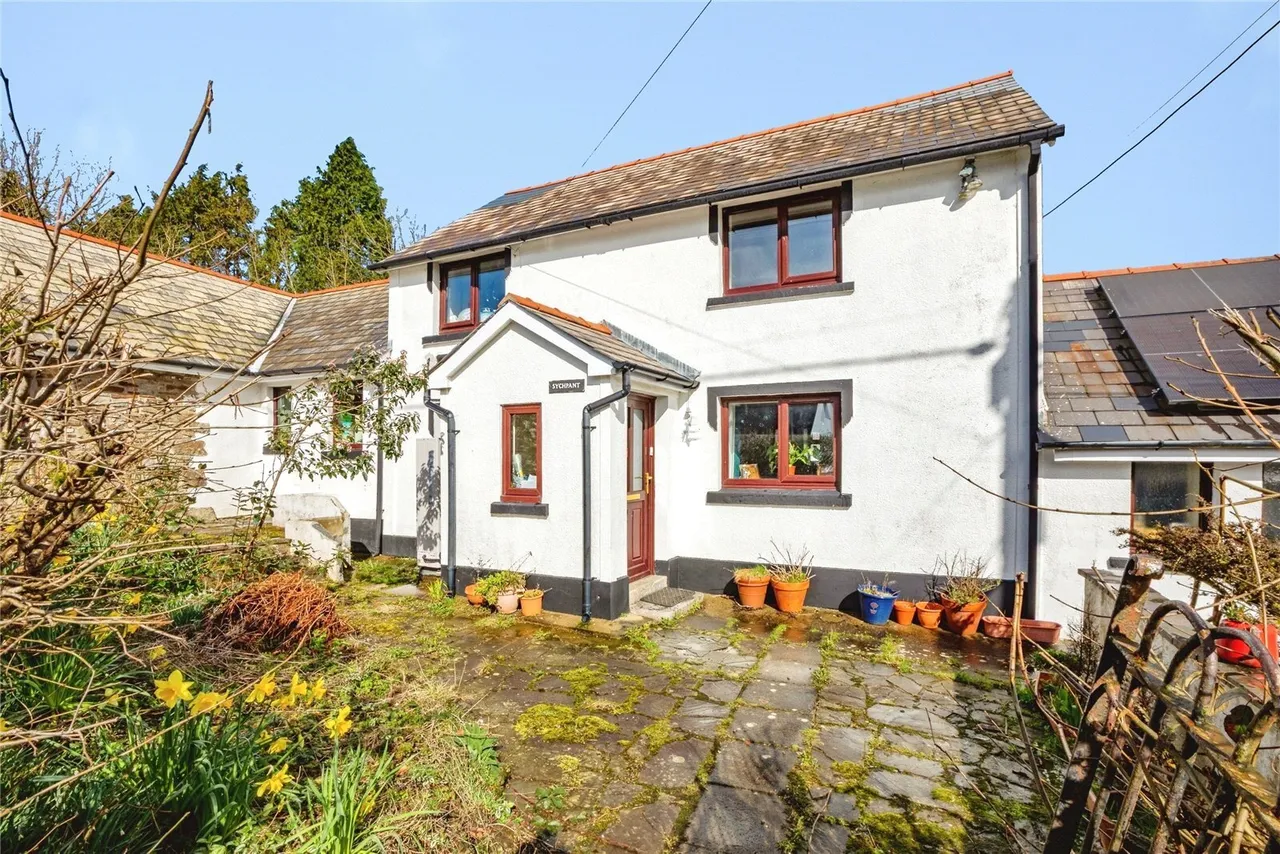 Cwmsychpant, Llanybydder, SA40, photo 24