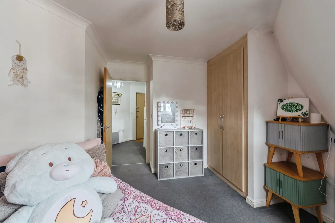Roche Close, Rochford, Essex, SS4, photo 12