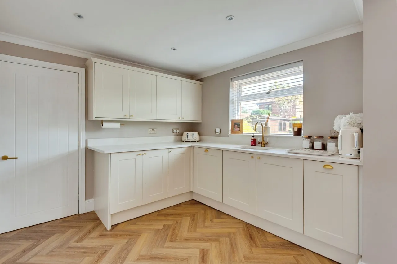 Colby Close, Liverpool, L16, photo 9