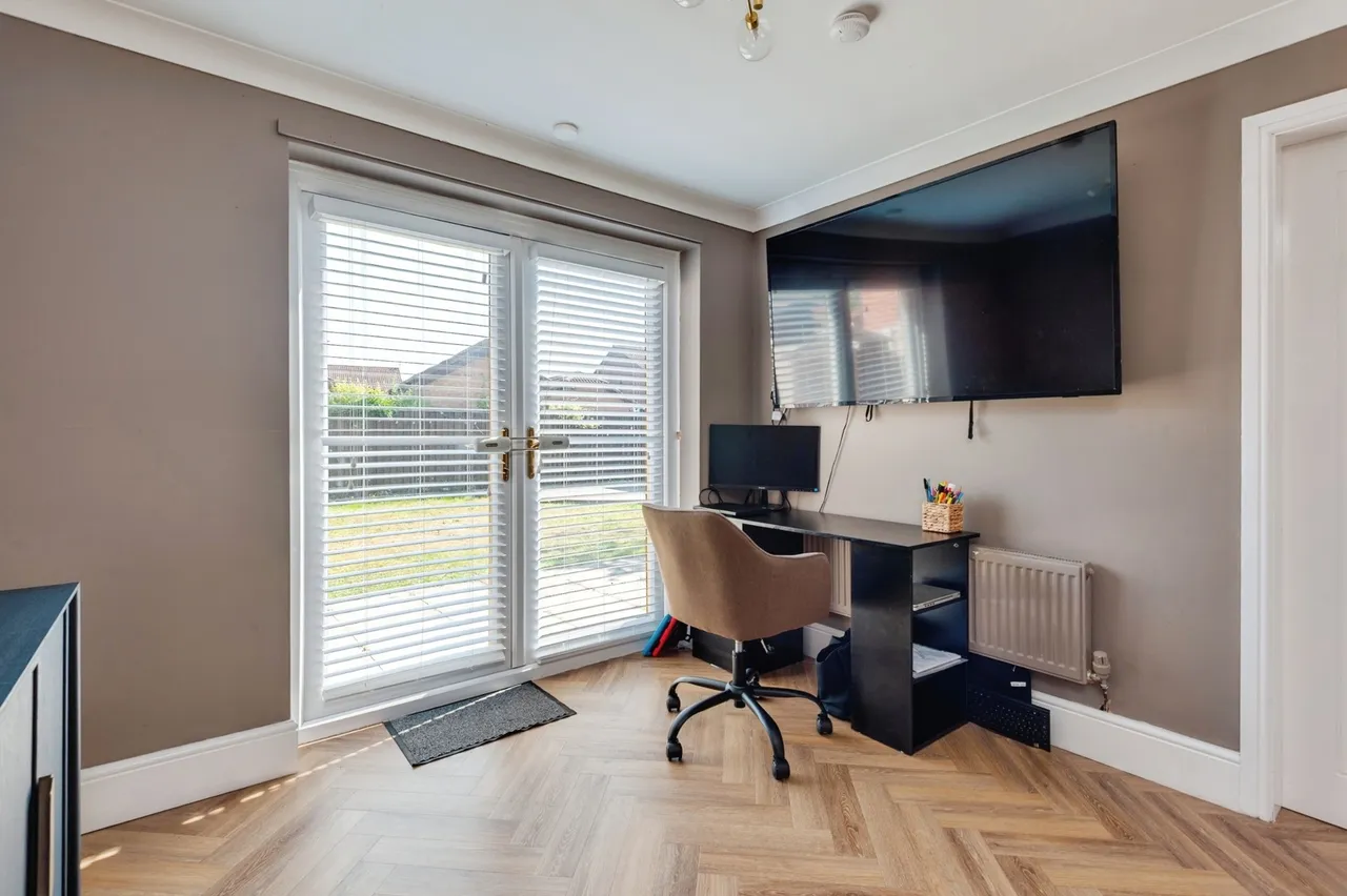 Colby Close, Liverpool, L16, photo 13