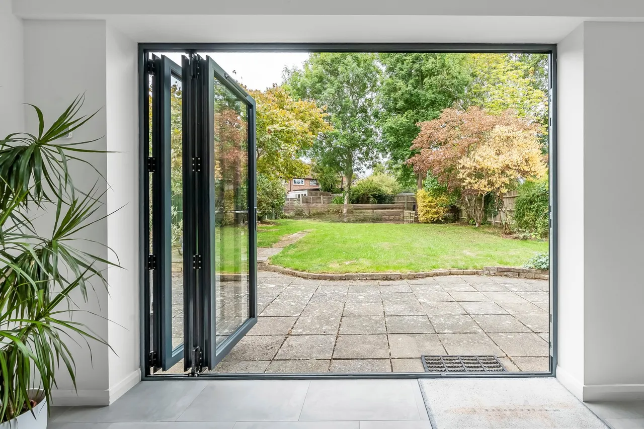 Great Oaks Park, Guildford, GU4, photo 18