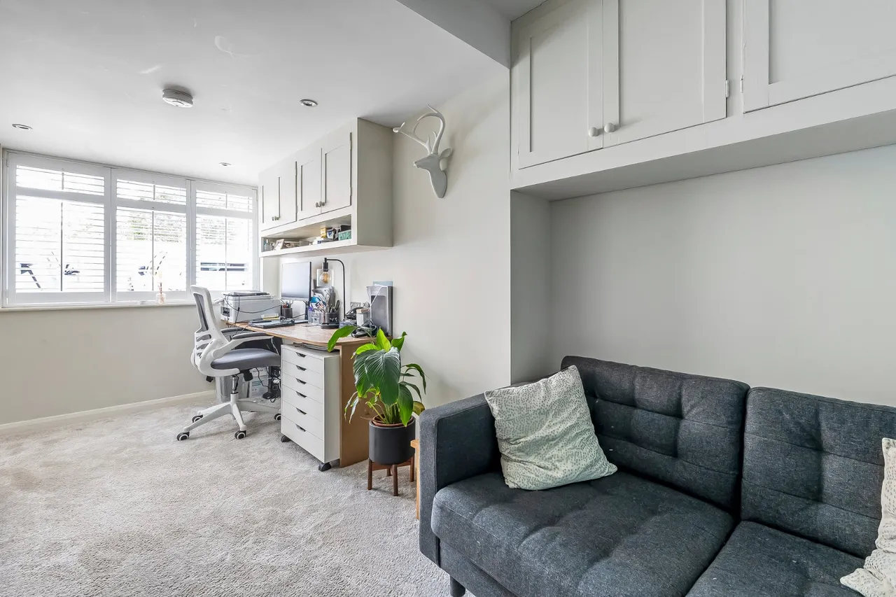 Great Oaks Park, Guildford, GU4, photo 24