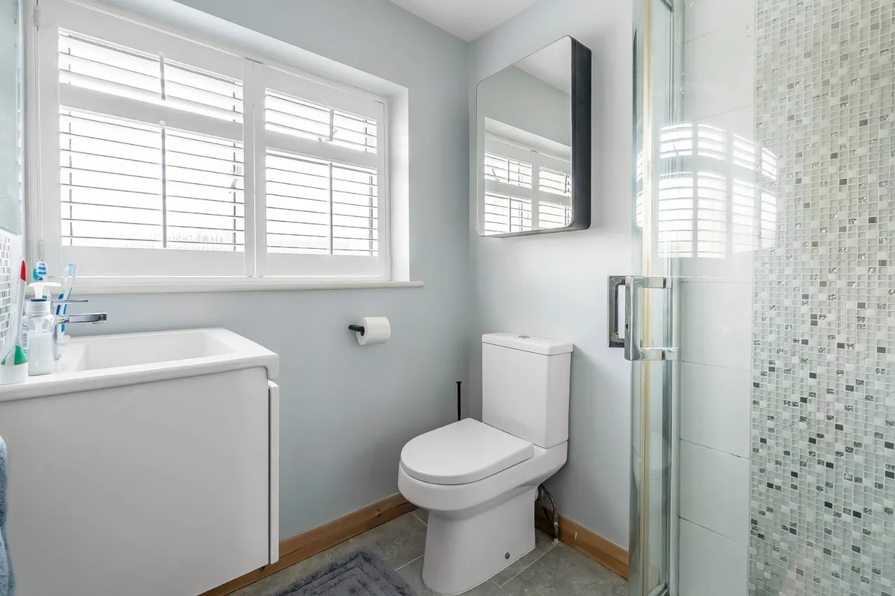 Great Oaks Park, Guildford, GU4, photo 28