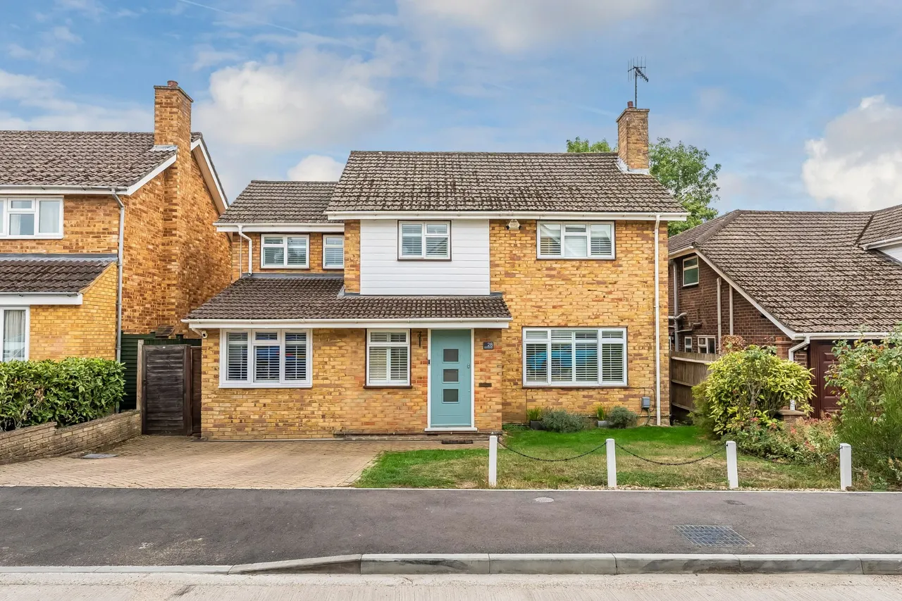 4 bed house for sale, Great Oaks Park, Guildford, GU4