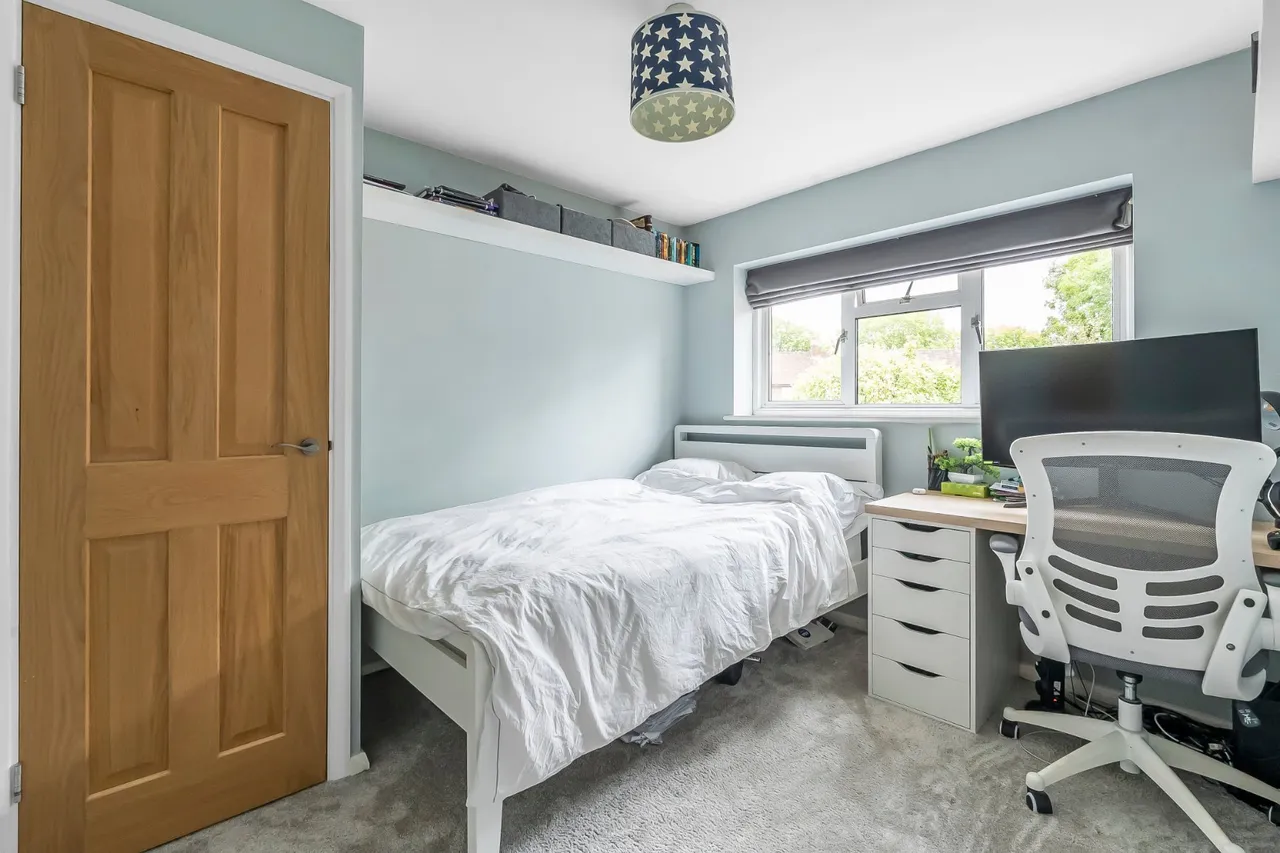 Great Oaks Park, Guildford, GU4, photo 29