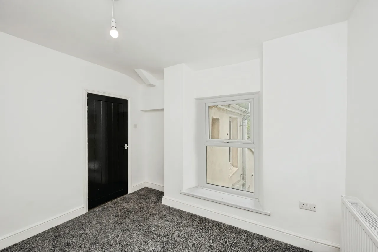 Duffryn Road, Maesteg, CF34, photo 11