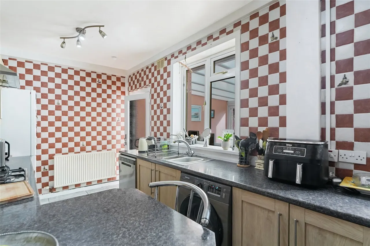 Willowdale Crescent, Garrowhill, G69, photo 11