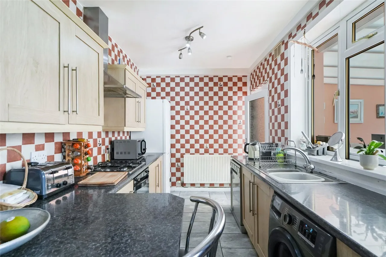 Willowdale Crescent, Garrowhill, G69, photo 12