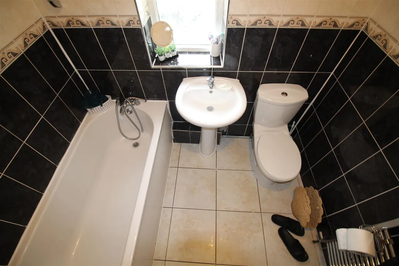 Brideoak Street, Manchester, M8, photo 6