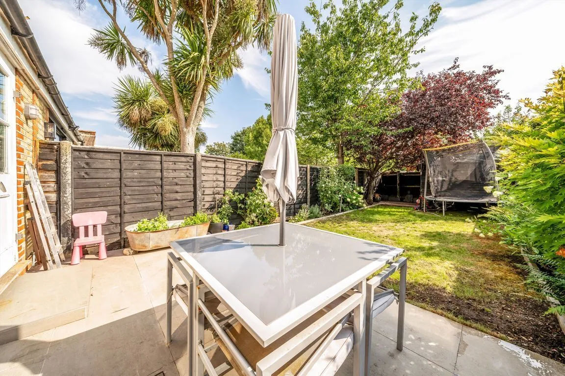 Copthall Gardens, TW1, photo 5