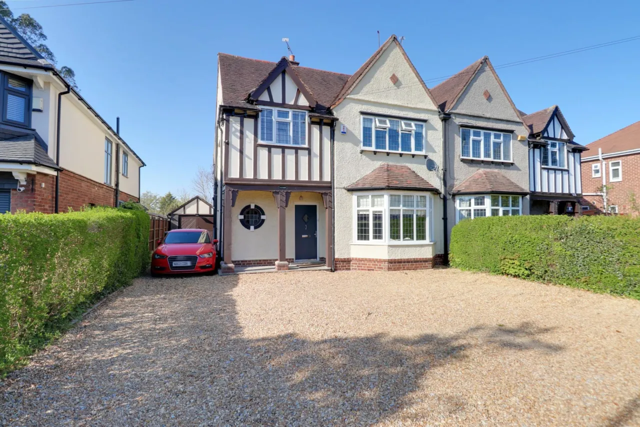 4 bed property for sale, Nantwich Road, Crewe