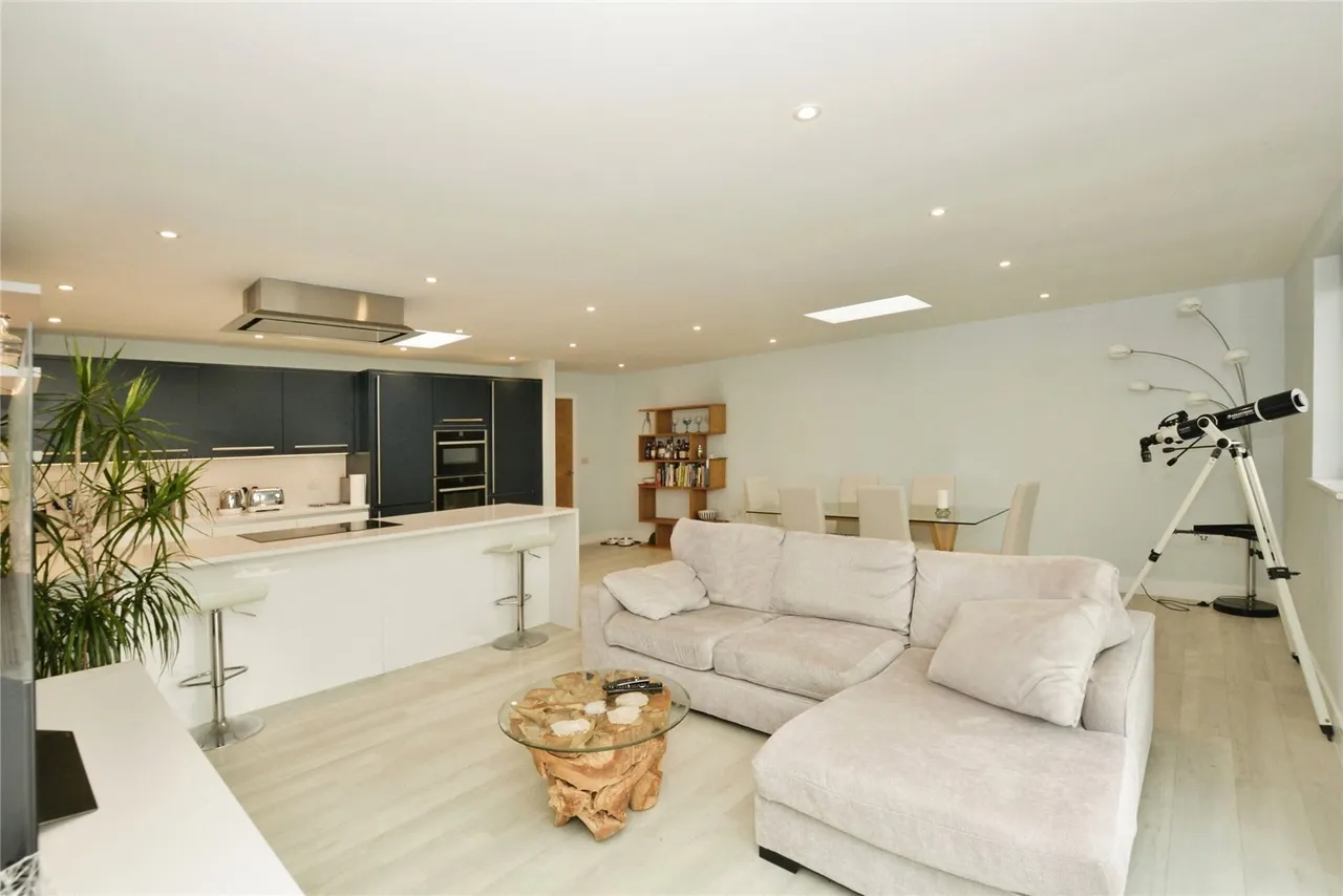 Nelson Mews, Littlestone, New Romney, Kent, TN28, photo 4