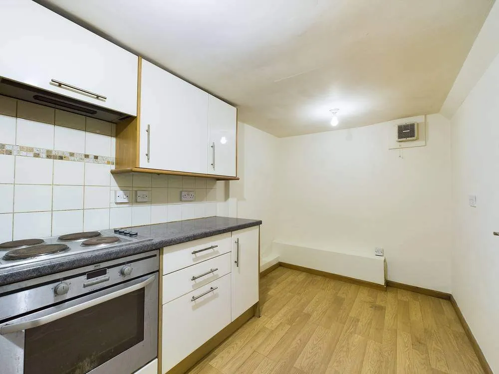 Brunswick Square, Gloucester, GL1 1UG, photo 7