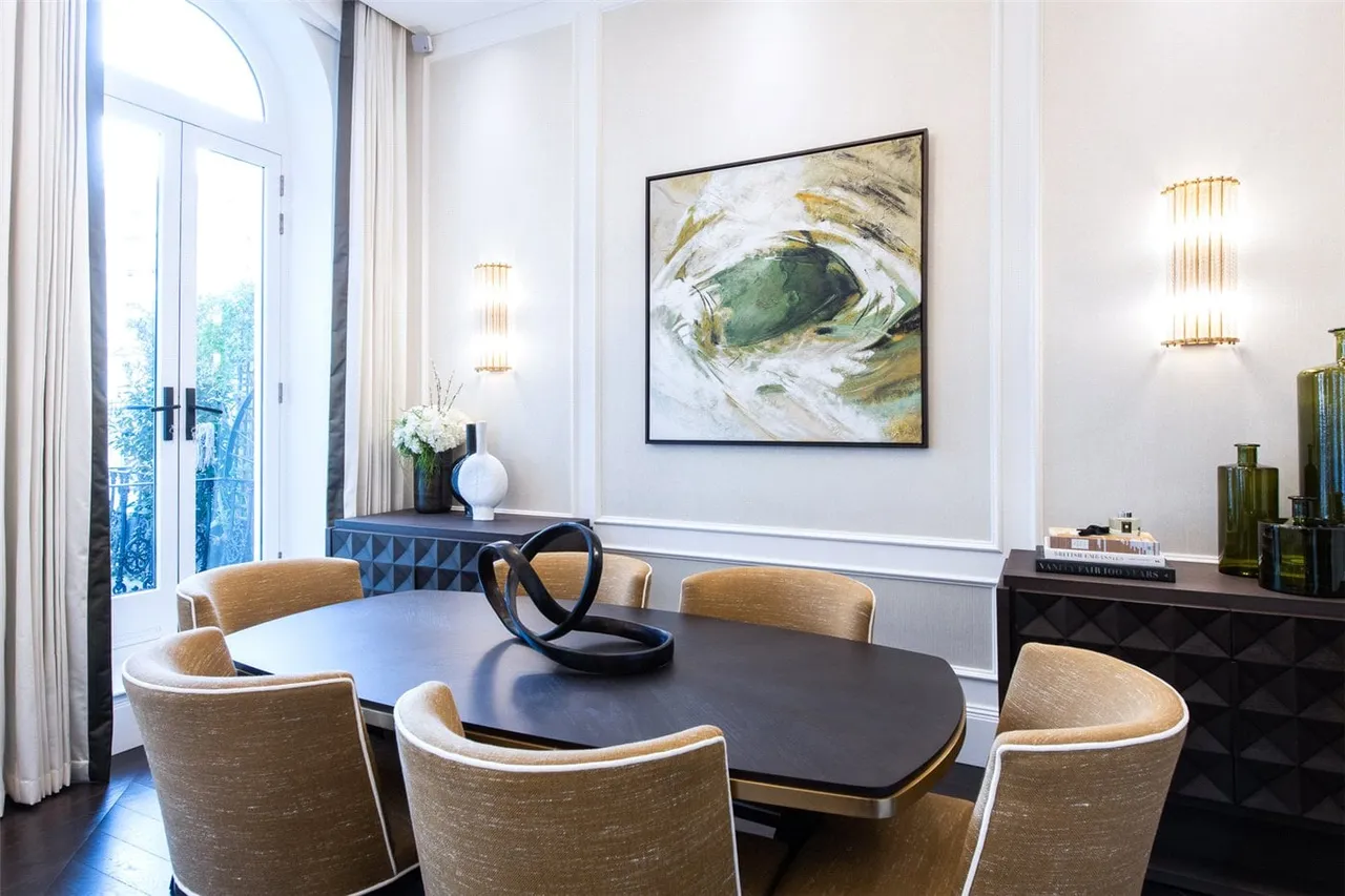 Prince Of Wales Terrace, Kensington, London, W8, photo 7