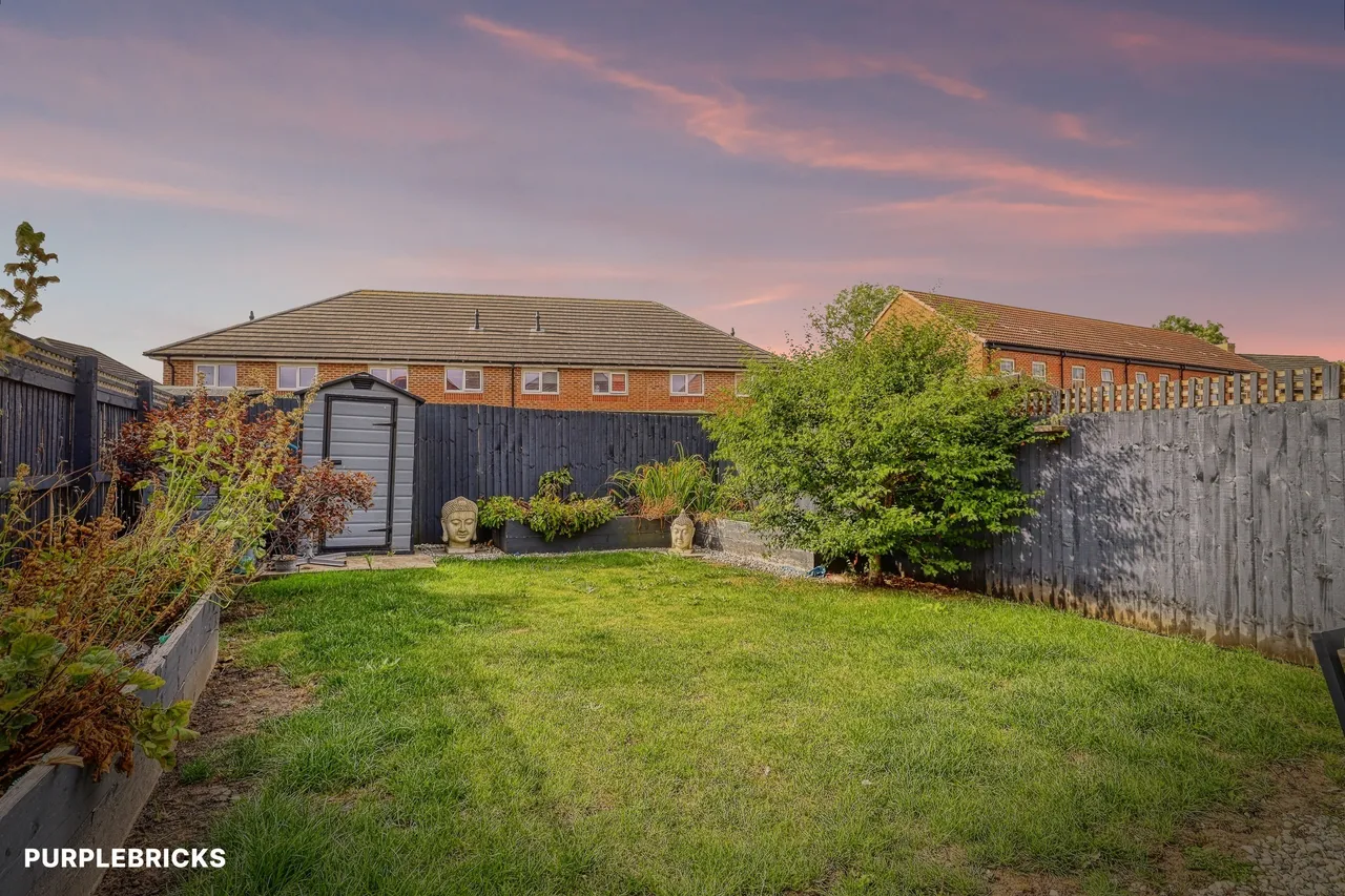 Hotspur Way, Leeds, LS25, photo 35