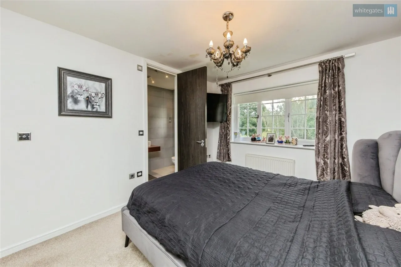 Wychwood Park, Weston, CW2, photo 24