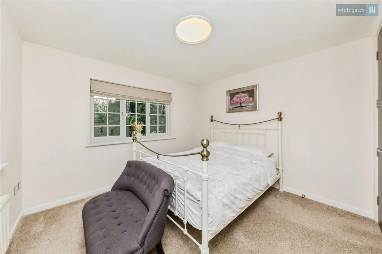 Wychwood Park, Weston, CW2, photo 27