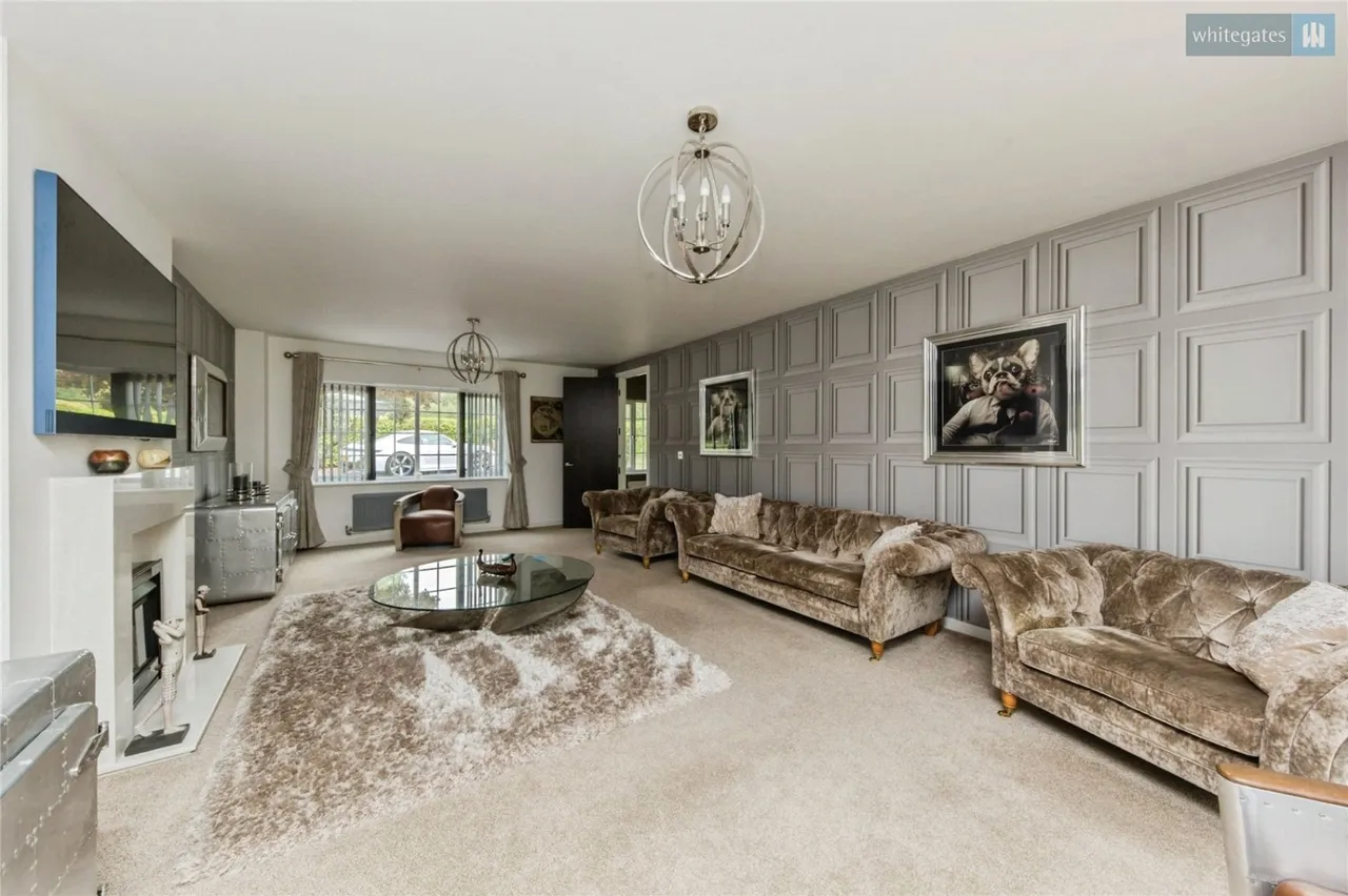 Wychwood Park, Weston, CW2, photo 7