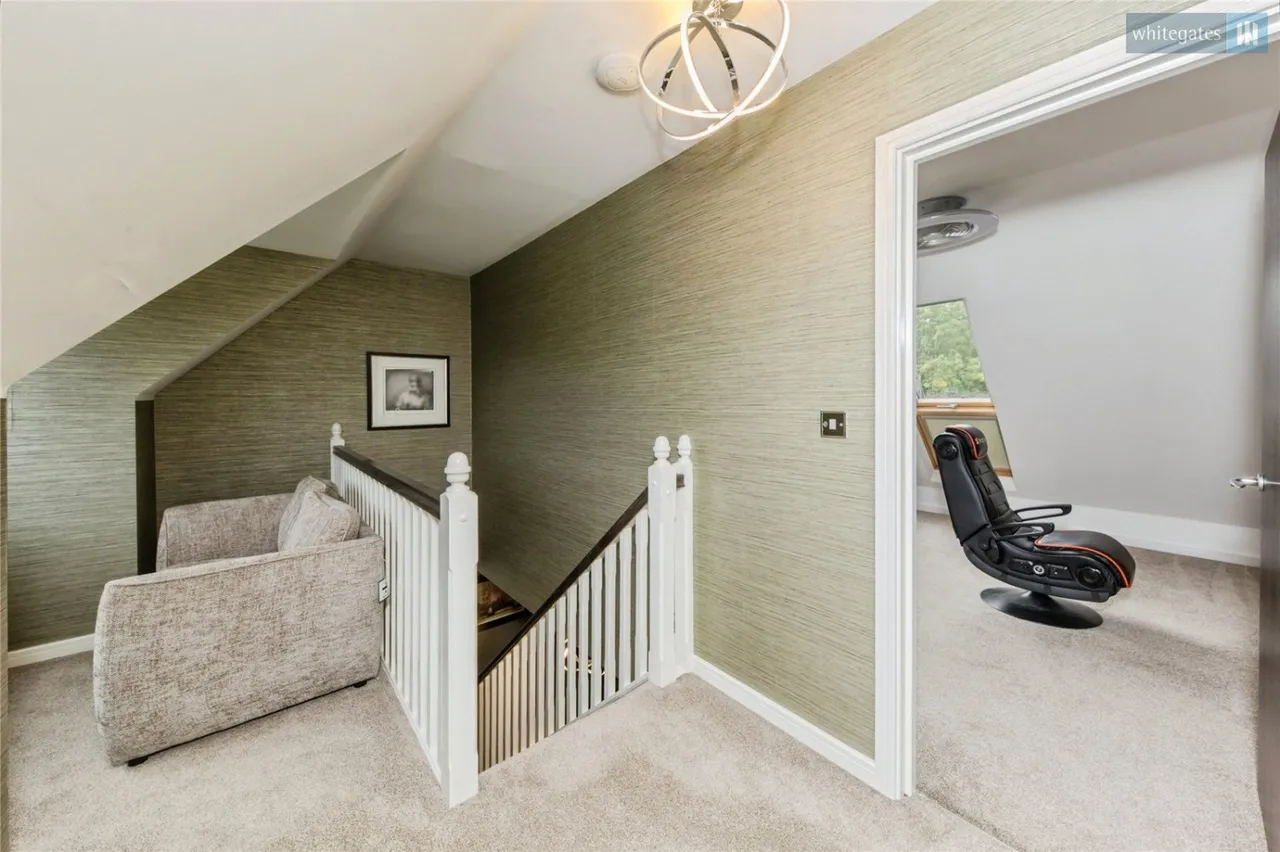 Wychwood Park, Weston, CW2, photo 30