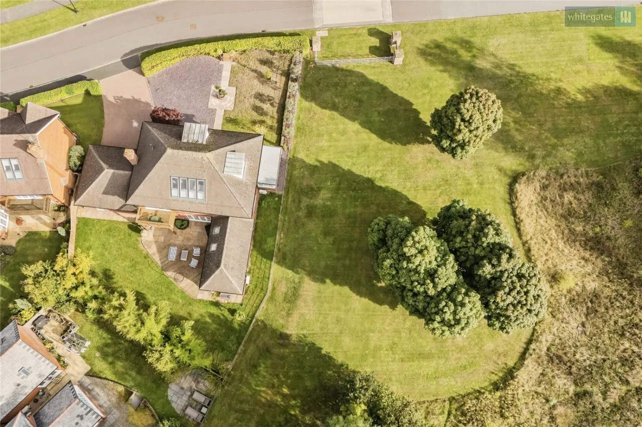 Wychwood Park, Weston, CW2, photo 38