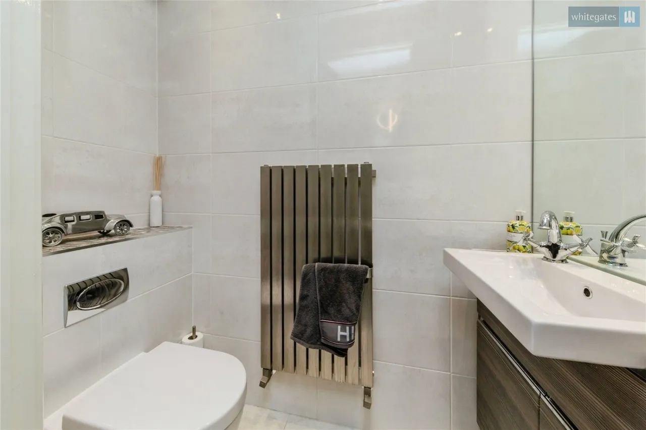 Wychwood Park, Weston, CW2, photo 9
