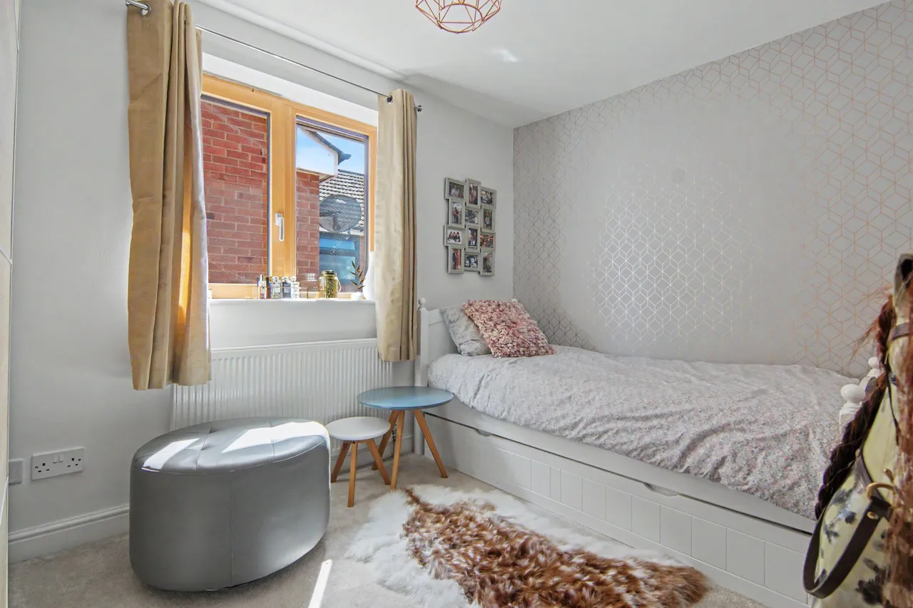 Needlers End Lane, Balsall Common, CV7, photo 35