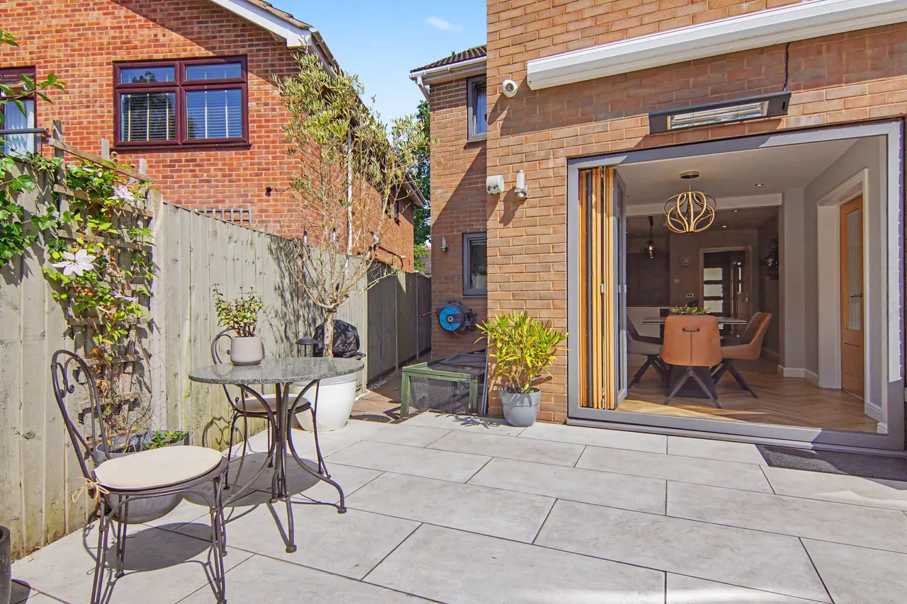 Needlers End Lane, Balsall Common, CV7, photo 40