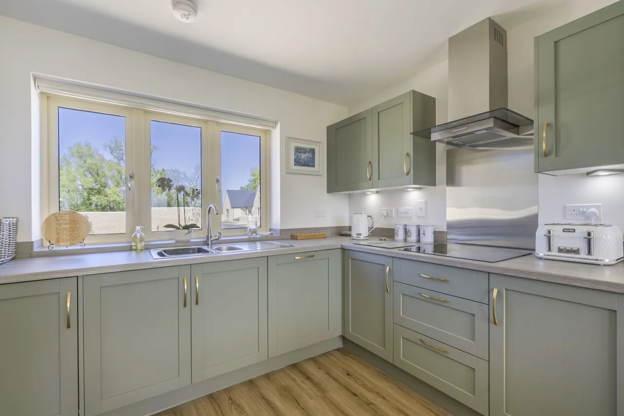 Rooktree Farm Court, Down Ampney, GL7, photo 5