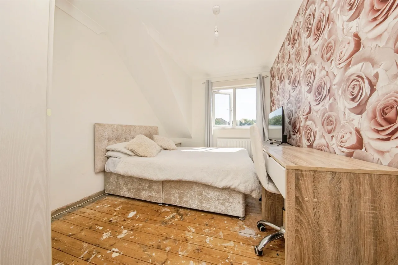 Victoria Avenue, Kirby-le-Soken, CO13, photo 11