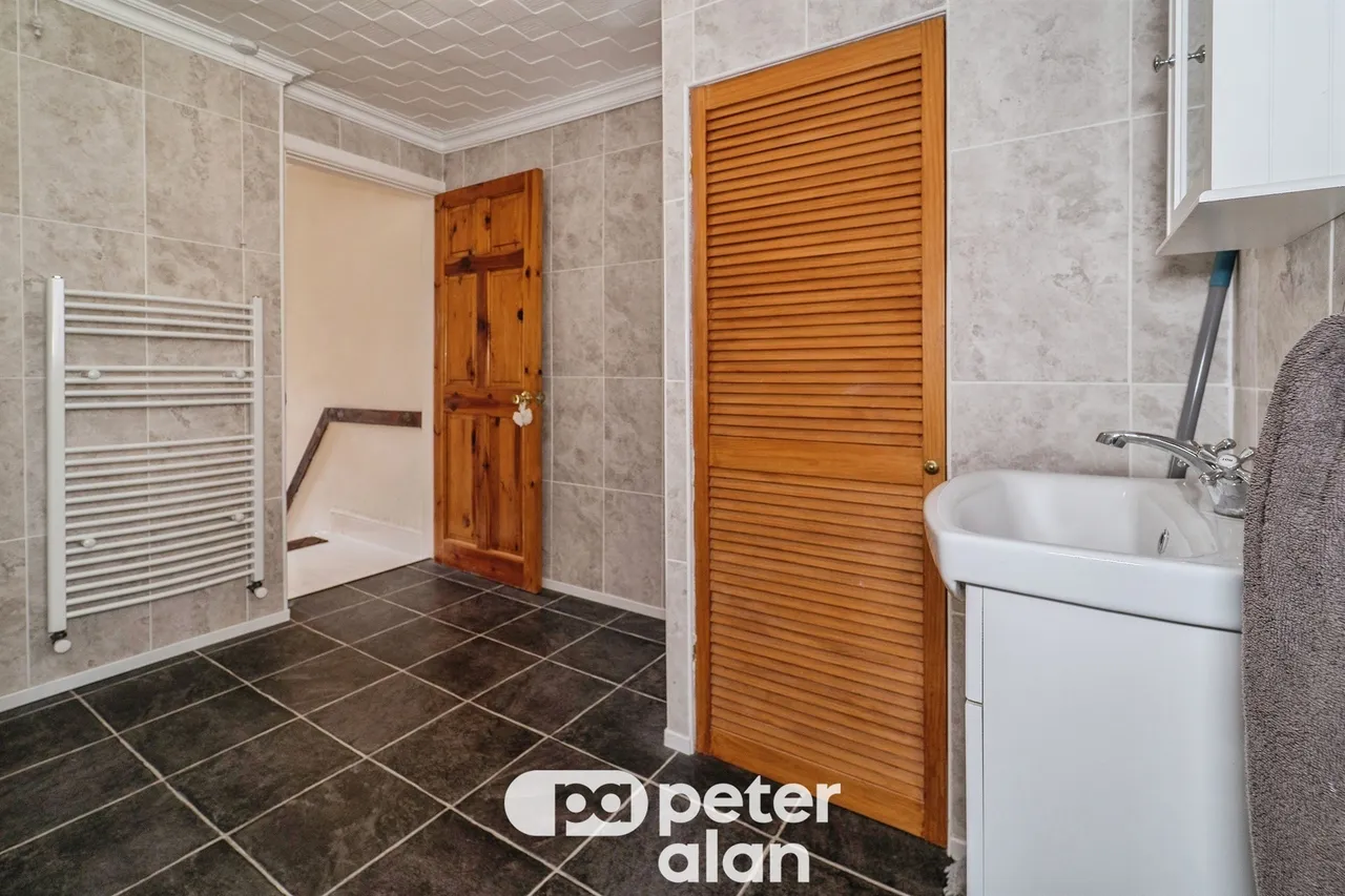 Villiers Road, Port Talbot, SA13, photo 14