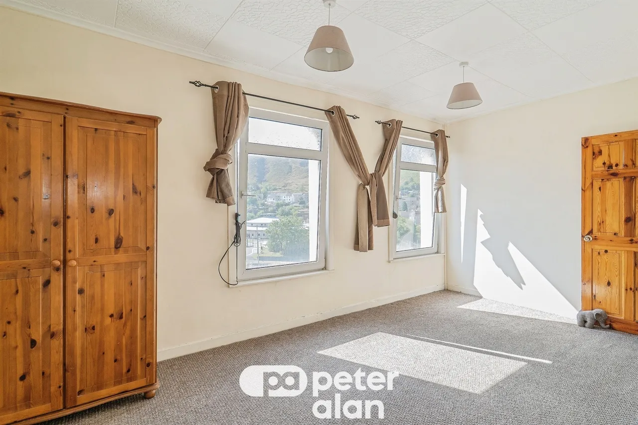 Villiers Road, Port Talbot, SA13, photo 9