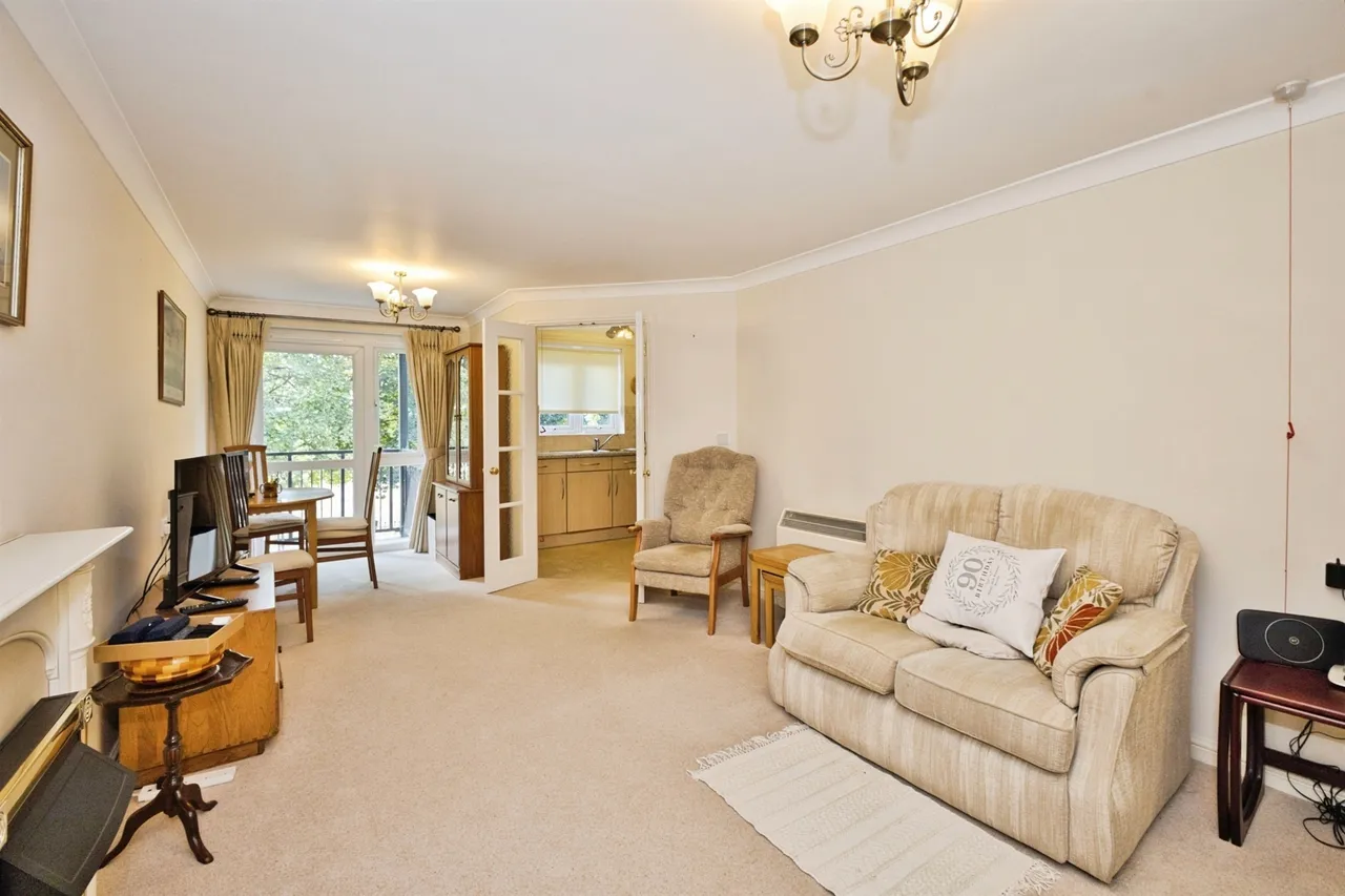Wyndham Court, Yeovil, BA21, photo 4