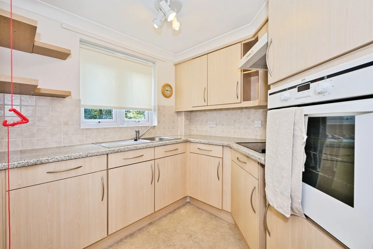 Wyndham Court, Yeovil, BA21, photo 7