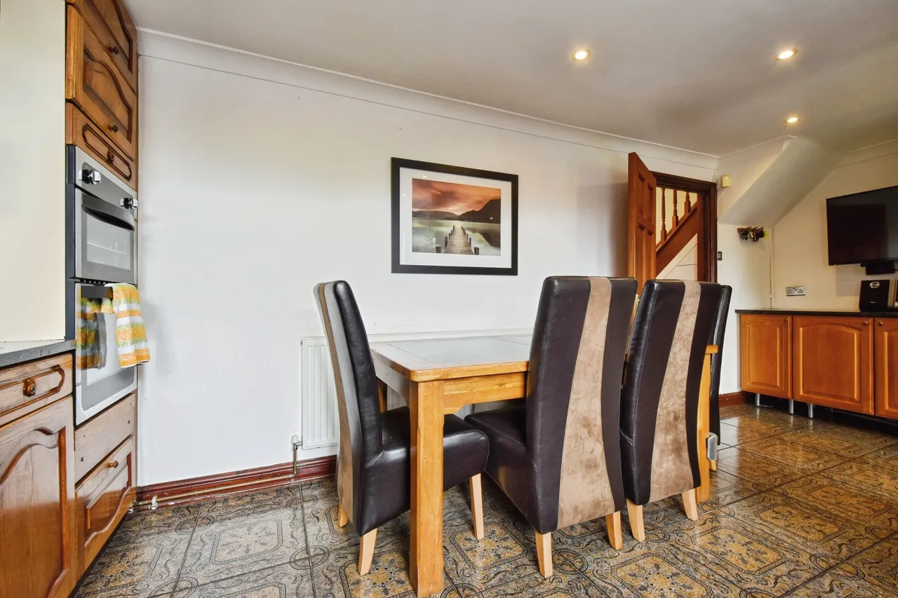 Aneurin Place, Ebbw Vale, photo 5