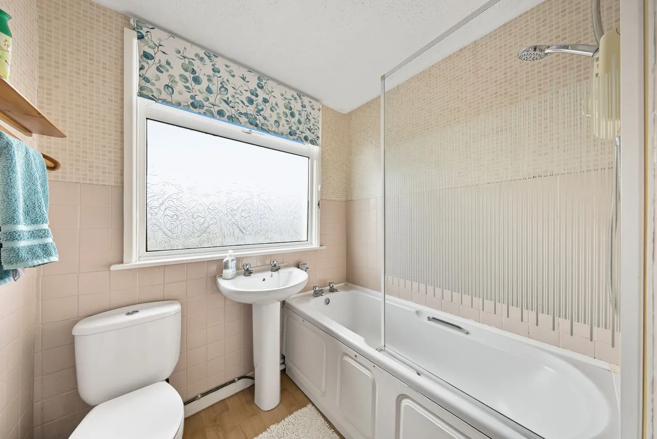 Rothay Drive, Penketh, Warrington, Warrington, WA5 2PG, photo 15