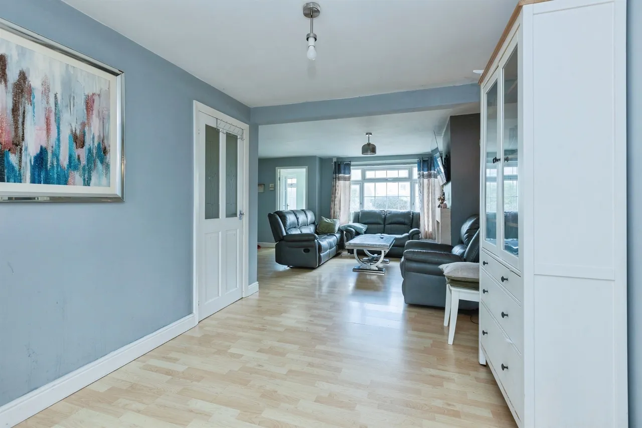 Walnut Grove, Glen Parva, LE2, photo 7