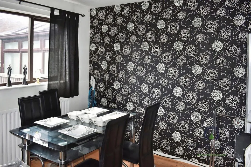 Thorpefield Drive, Thorpe Hesley, South Yorkshire, S61, photo 4