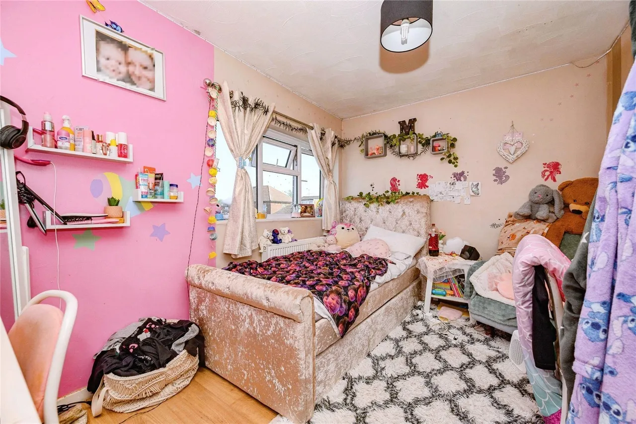 Blackthorn Road, Houghton Regis, Dunstable, Bedfordshire, LU5, photo 9