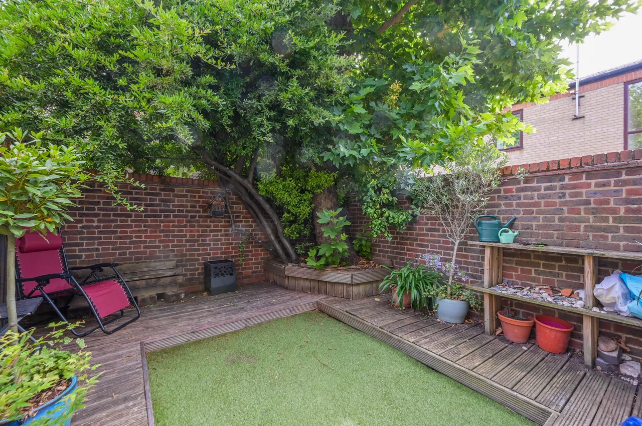 London, E14, photo 5