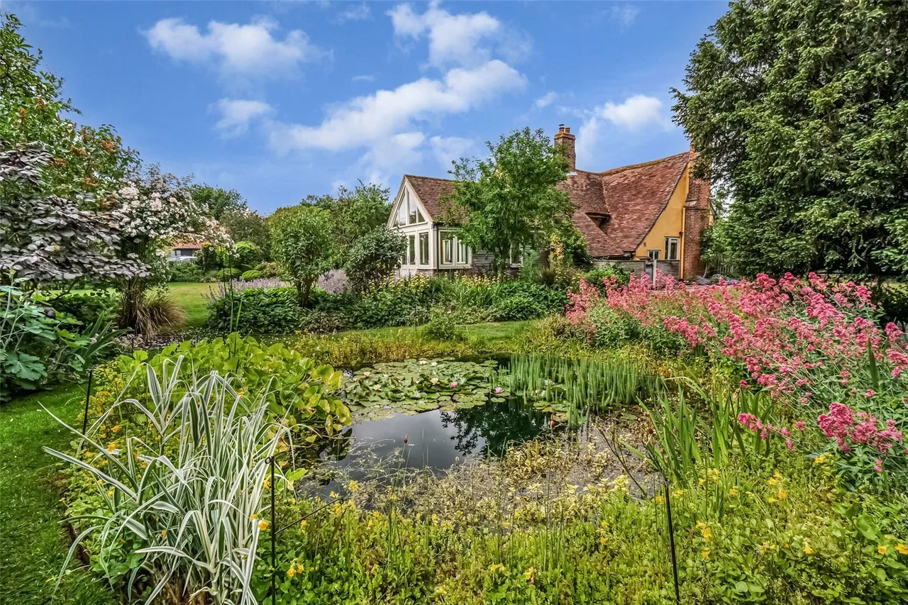 Belchamp Walter Road, Borley, CO10, photo 21