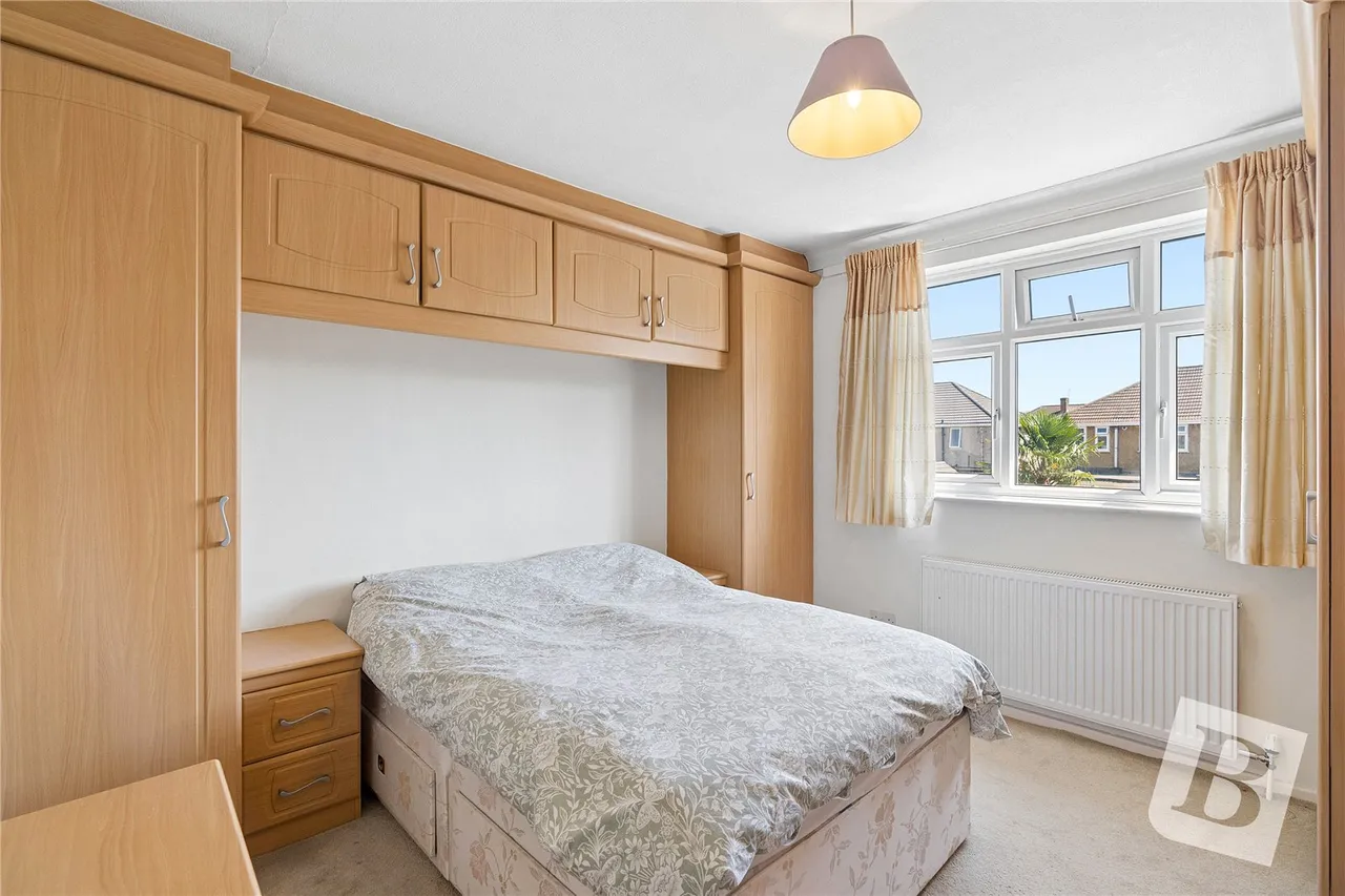 Tweed Way, Rise Park, RM1, photo 6