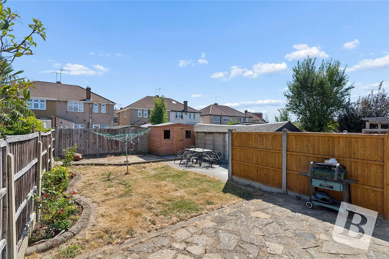 Tweed Way, Rise Park, RM1, photo 5