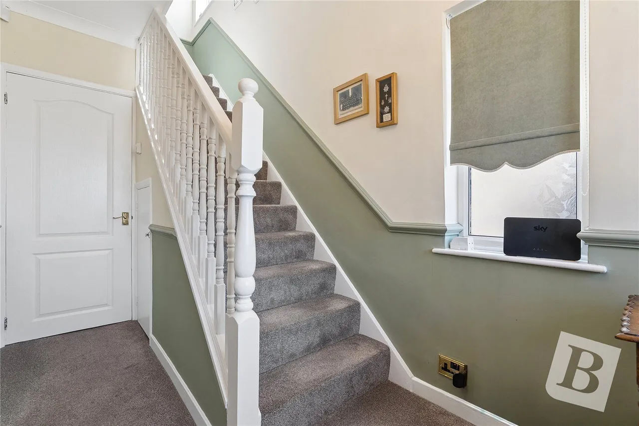 Tweed Way, Rise Park, RM1, photo 9