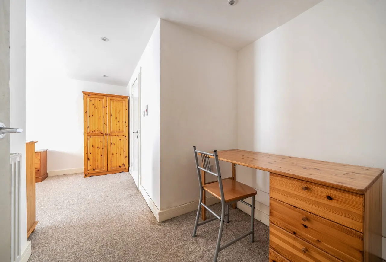 North Street, South Gloucestershire, Downend, BS16 5SW, photo 17