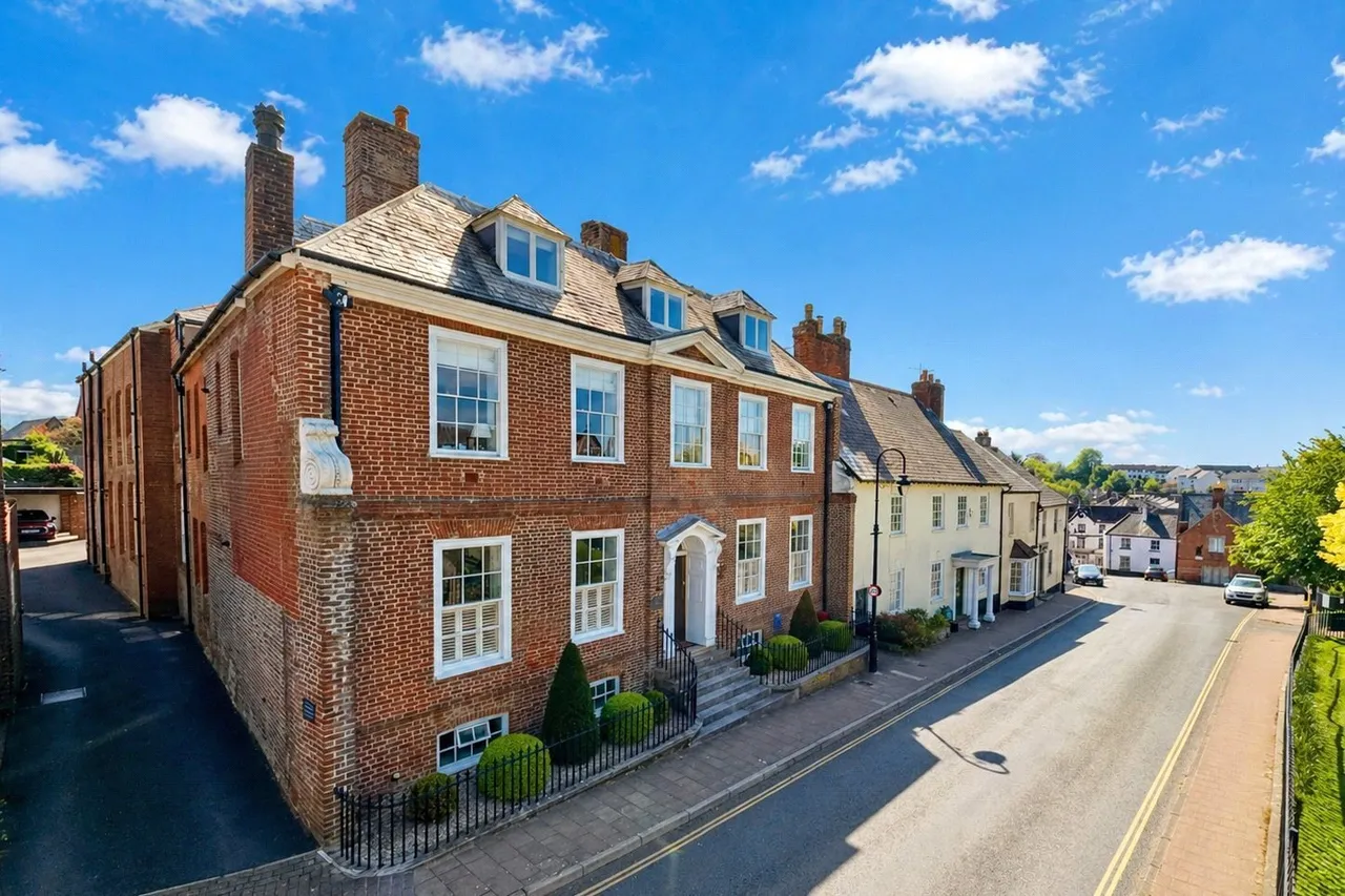 2 bed property for sale — Paternoster Row, Ottery St. Mary, Devon, EX11