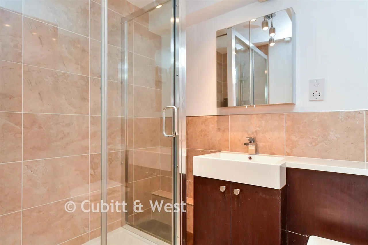Park Crescent Place, Brighton, BN2, photo 5