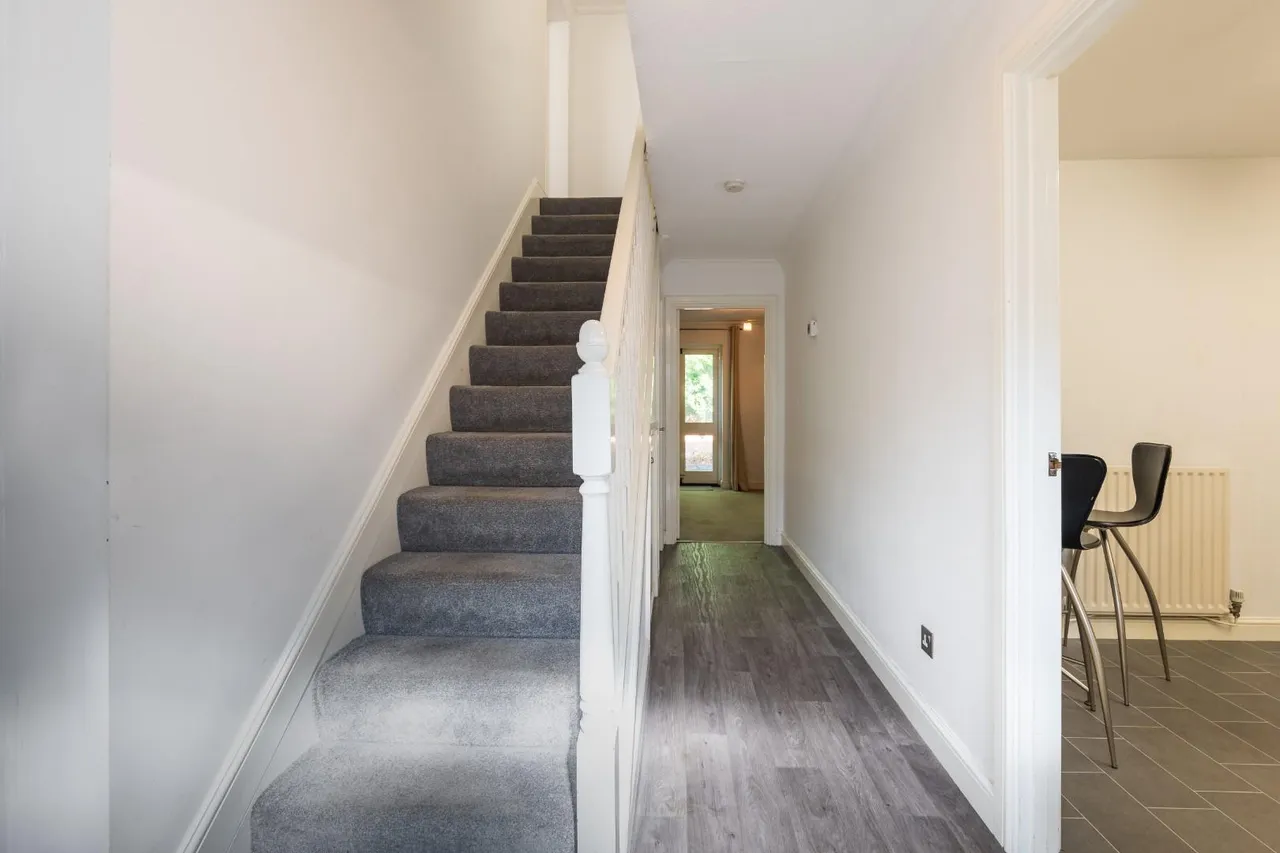 St. Marks Mews, Leamington Spa, photo 5