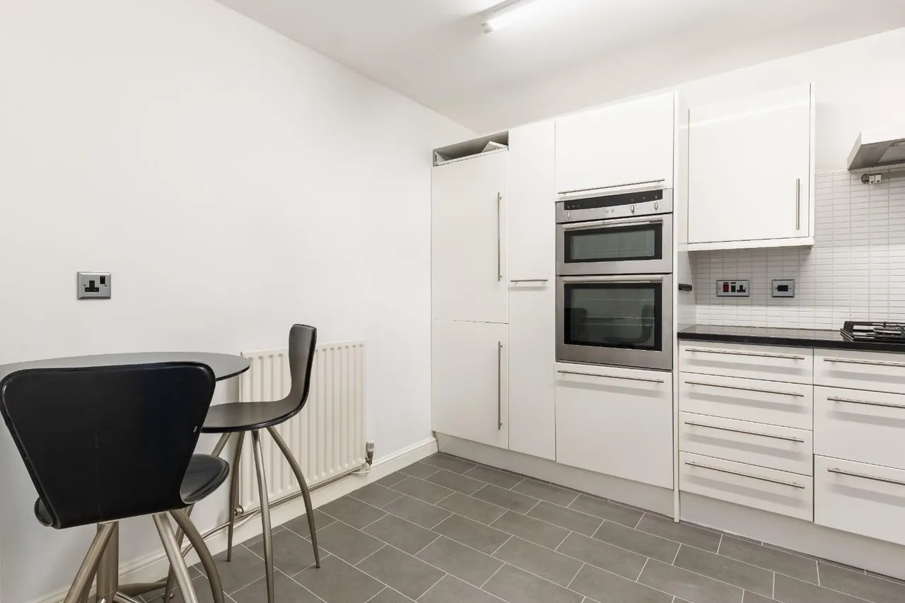 St. Marks Mews, Leamington Spa, photo 7