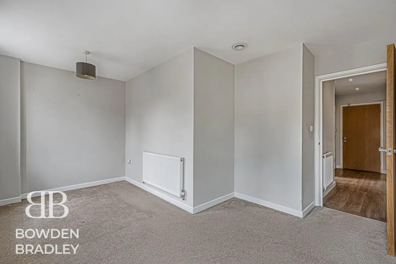 High Road, Regnas Heights, IG1, photo 4