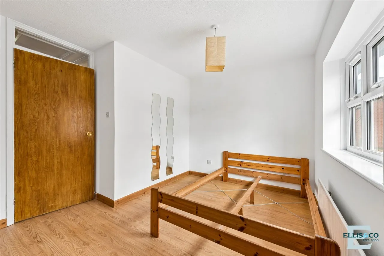 Portland Road, London, N15, photo 8
